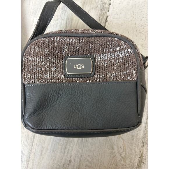 UGG Women’s Gray Leather & Twill Fabric Small Crossbody Purse Bag Boho Zip new - Picture 1 of 5